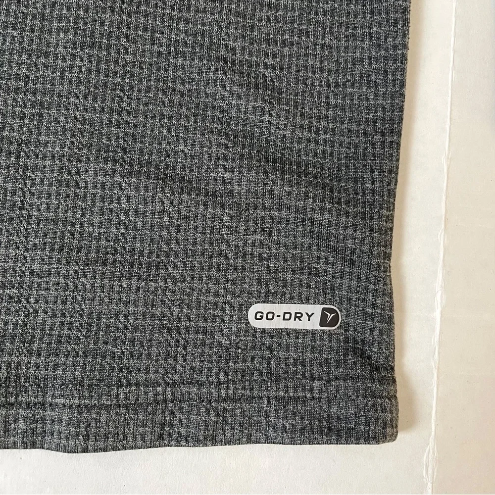 OLD NAVY ACTIVE Boy’s Go Dry Gray Long Sleeve Top - XL